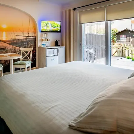 Bed & Breakfast Vikingen Westende-Bad